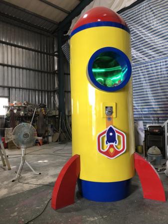 火箭扭蛋機